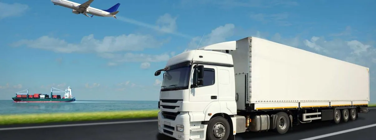 Как управлять международными перевозками: правила, нюансы и риски
